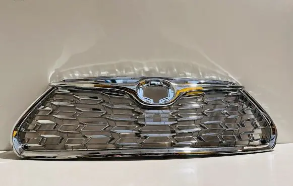 Toyota Highlander XU70 Front bumper upper radiator grill 531010E330 531010E340
