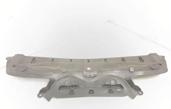 Mercedes-Benz CLS C219 Other engine bay part A2118800236