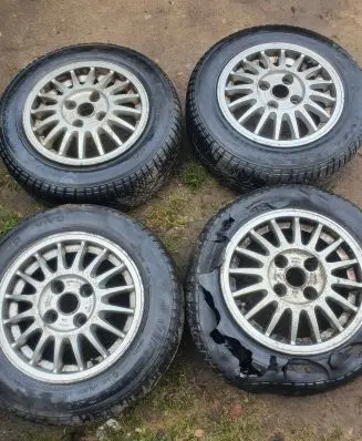 Audi 80 90 S2 B4 R14 alloy rim 4644052