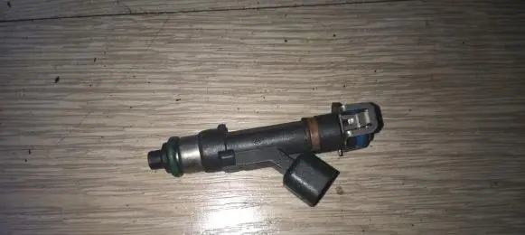 Mazda 6 Fuel injector 0280158105 7l5g-ab
