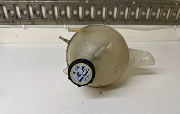 Ford Transit Custom Coolant expansion tank/reservoir BK218K218AF BK218K218
