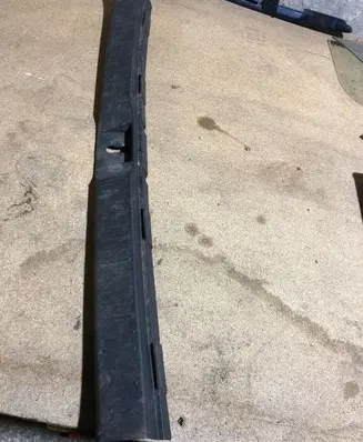 Toyota Corolla Verso AR10 Trunk/boot sill cover protection 647160F010