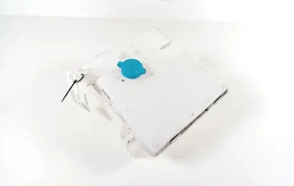 Dacia Spring Windshield washer fluid reservoir/tank 289101968R