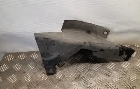 Chrysler 300 - 300C Other engine bay part 04806266AC