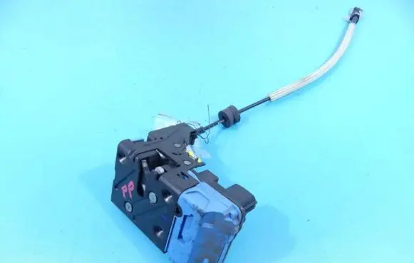 Volvo S60 Front door lock 30663042 IMPRK1289981