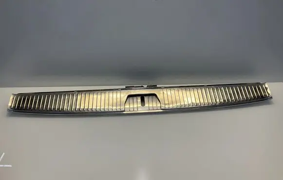 Mercedes-Benz E W211 Trunk/boot sill cover protection A2116900089 2116900089
