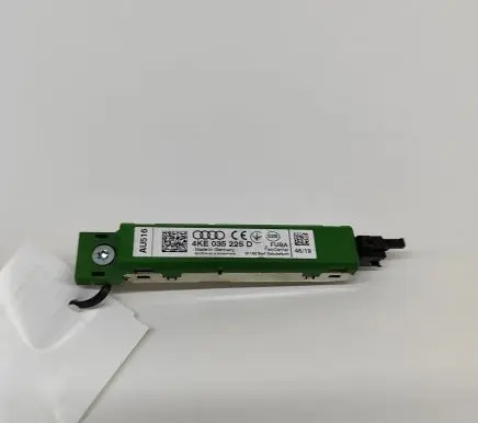Audi e-tron Aerial antenna amplifier 4KE035225D