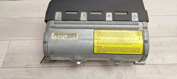 Smart ForTwo I Passenger airbag 0001123V021 BM03021270662 MCC0001123V021