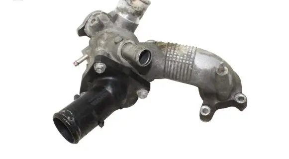 Lexus GS 300 350 430 450H Thermostat housing 1630431033