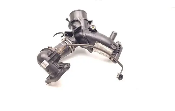 Nissan Juke I F15 Air intake hose/pipe 16576549R 13092852