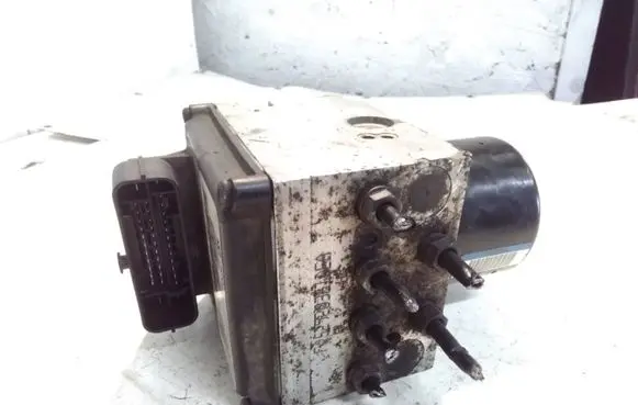 Volkswagen PASSAT B6 ABS Pump 3C0614095P 16027201 16027001A