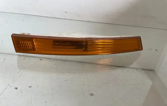Volkswagen PASSAT B6 Front indicator light 3C0953042J