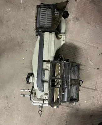 Volvo S60 Interior heater climate box assembly P08663335 28339 1448448