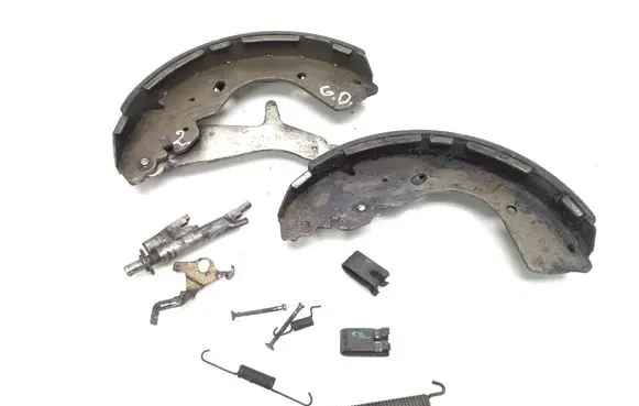 Nissan Navara D40 Brake pads (rear) N250a