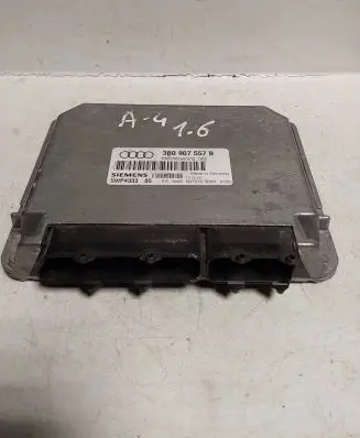 Audi A4 S4 B5 8D Engine control unit/module 3B0907557B 5WP433305