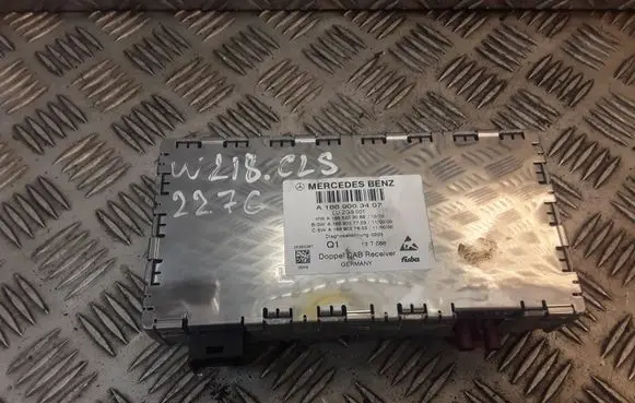 Mercedes-Benz CLS C218 X218 Other devices 1669003407 A1669003407