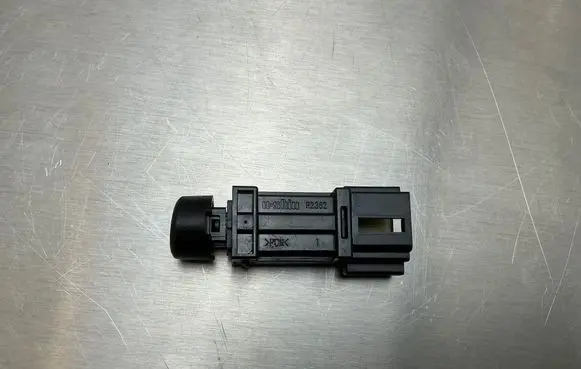 Peugeot 4007 Other switches/knobs/shifts R2362