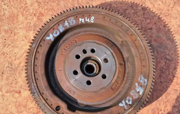 Citroen C3 Clutch pressure plate 1040907