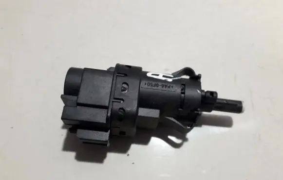 Ford Fiesta Brake pedal sensor switch 3M5T13480AC 3M5T-13480-AC