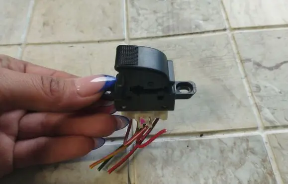 Mazda 6 Electric window control switch 3583U30