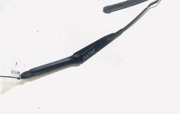 Opel Astra G Front wiper blade arm 90559553