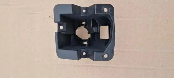 Skoda Octavia Mk3 (5E) Front bumper mounting bracket 5E0807596