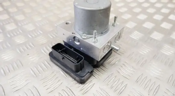 Tesla Model 3 ABS Pump 104474500B 0265257793 2265106452