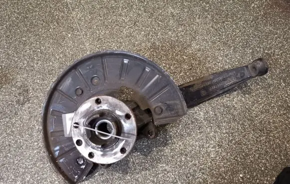 Porsche Cayenne (9PA) Front wheel hub 7L0407258A
