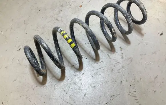 Audi Q3 8U Rear coil spring
