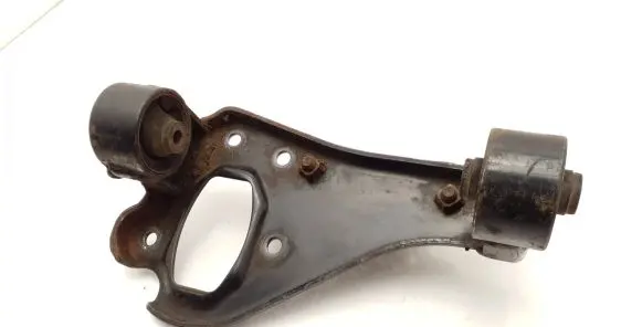 Daihatsu Terios Rear differential mounting bracket 