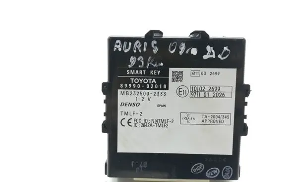 Toyota Auris 150 Door central lock control unit/module 8999002010
