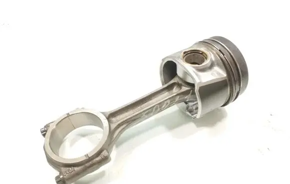 Volkswagen Golf VII Piston with connecting rod 