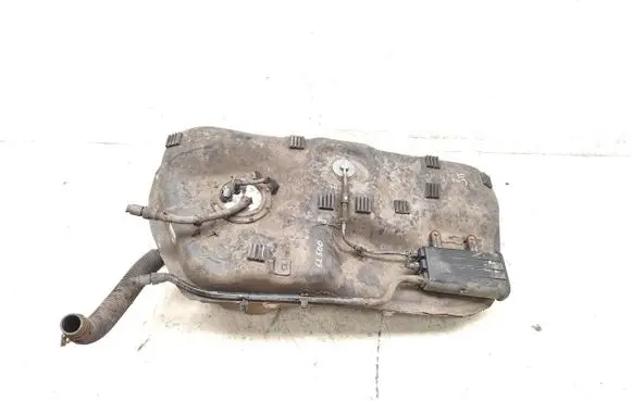 KIA Sportage Fuel tank 311002Y350
