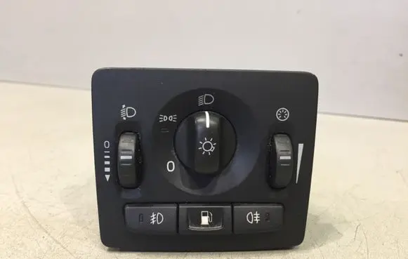 Volvo V50 Light switch 30669736