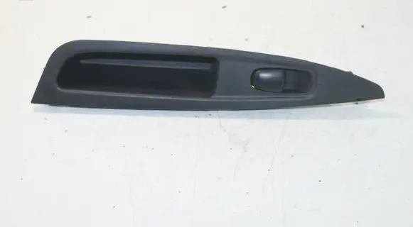 Nissan Qashqai Electric window control switch 829604EA0AX