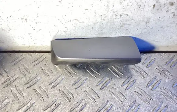 Toyota RAV 4 (XA40) Dashboard glove box trim 5547442030 55474H410L