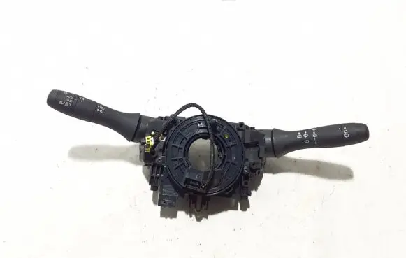 Dacia Sandero III Wiper turn signal indicator stalk/switch