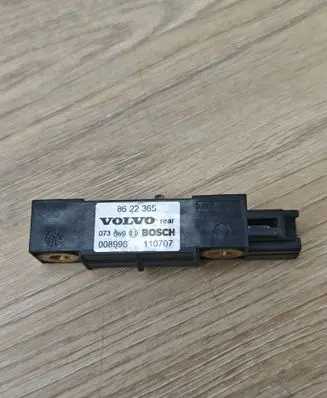 Volvo XC90 Airbag deployment crash/impact sensor 8622365 008996 110707