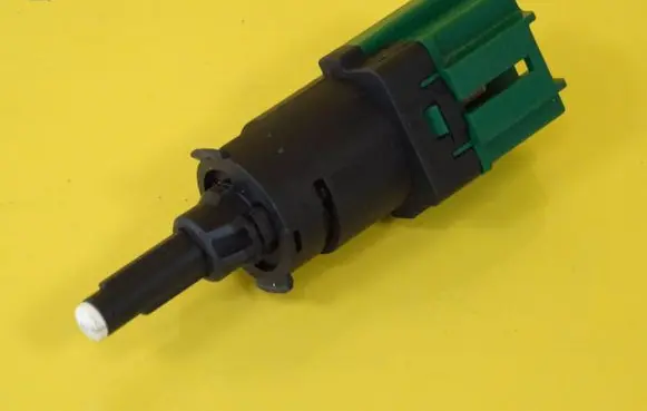 Peugeot 5008 Brake pedal sensor switch 9670430580