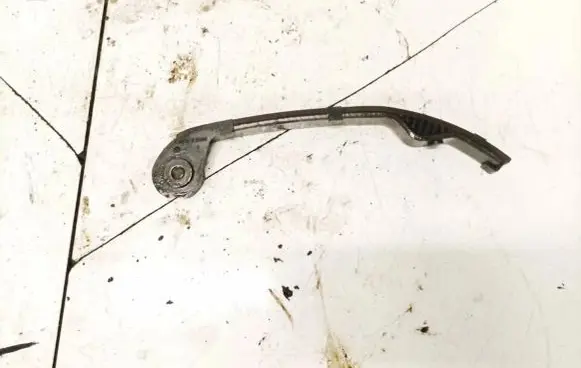 Nissan Almera N16 Slide rail for timing chain 