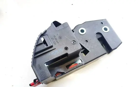 Volkswagen Golf V Seat back rest lock catch 1k0885681e