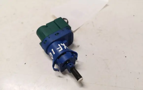 Jaguar XF Brake pedal sensor switch 6W8313480