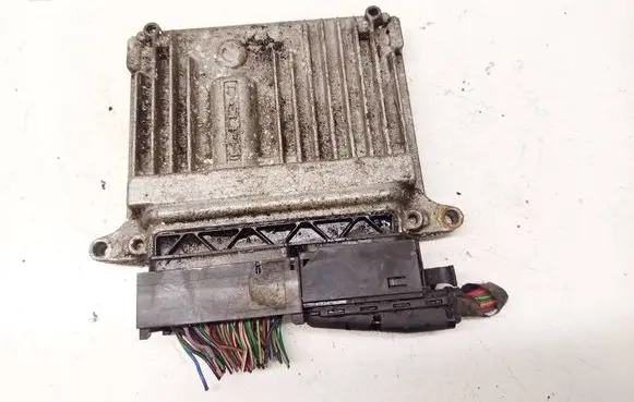 Mercedes-Benz E W211 Engine control unit/module A6461501334 A0044464840