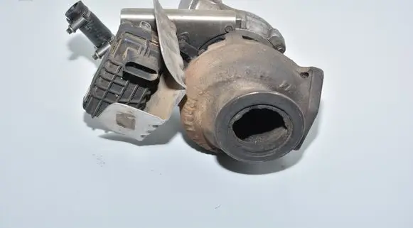 BMW 7 E65 E66 Turbo 7789069