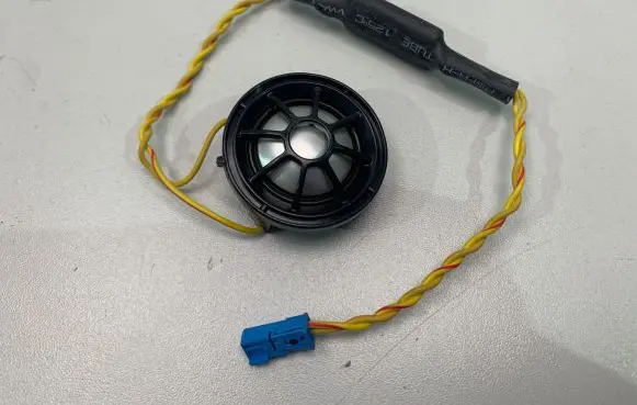 Mini Clubman F54 Front door high frequency speaker 9184794