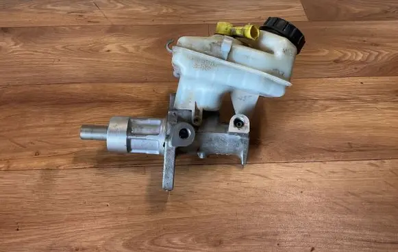 Opel Insignia A Master brake cylinder 03350890241