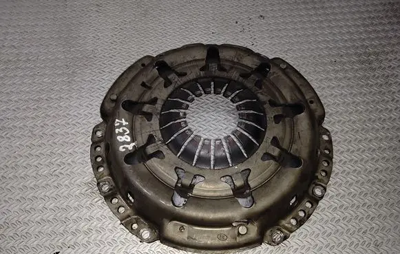 Nissan Primera Pressure plate 124028910