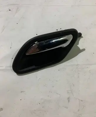 BMW 5 E39 Front door interior handle 8226049