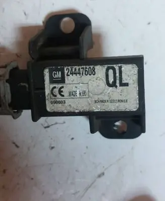 Opel Vectra C Tire pressure sensor 24447608