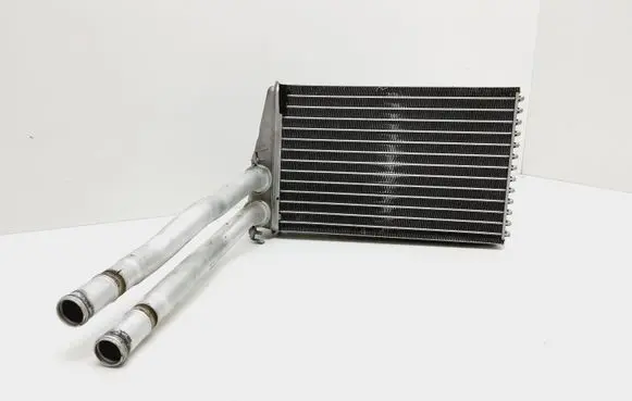 Peugeot 107 Coolant radiator 665426A